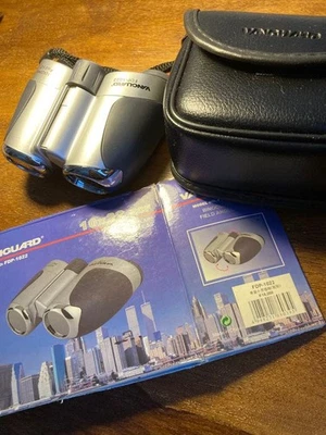 Vanguard FDP-1022 10x22 Compact Binoculars 5.2° FOV Used - image 1 of 4