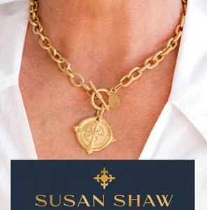 Susan Shaw Gold Intaglio Compass Rose Coin Front Toggle Necklace 24kt TGP - Picture 1 of 14