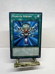 Tarjeta Konami YuGiOh TCG Monster Reborn EGO1-EN024 - Imagen 1 de 4