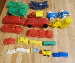 Konvolut 19 50er Jahre Vintage Renwal ? Kunststoff Autos und LKW Gabelstapler - Bild 1 von 10