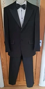 TAYLOR & WRIGHT MENS 2PC SLIM FIT TUXEDO DINNER SUIT 40R PANTS 32R +FREE BOW TIE - Picture 1 of 19