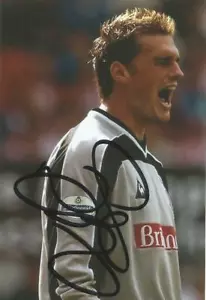 STOKE: NEIL CUTLER SIGNED 6x4 ACTION PHOTO + COA - Bild 1 von 1