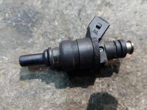 INIETTORE BENZINA SEAT LEON (99-06) 1.8 20V 06A906031D . - Bild 1 von 2