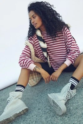 ¡NUEVO! Camiseta a rayas Free People She's Everything, pequeña Foto 1 de 3