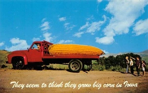 "Big Corn in Iowa" Farming Truck Exaggeration c1950s Chrome Vintage Postcard - Bild 1 von 2
