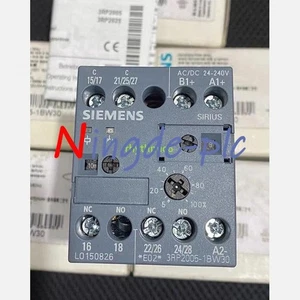 Brand New SIEMENS 3RP2005-1BW30 Time relay - Picture 1 of 1