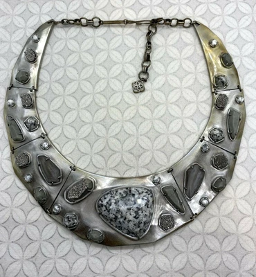 Kendra Scott Mira Collar Antiguo Tono Plata Gris Granito Drusy Bien Usado Foto 1 de 4
