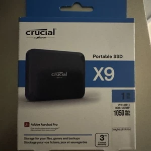 X9 1TB Portable SSD - Up to 1050MB/s Read - PC and Mac, Lightweight and Small. - Afbeelding 1 van 2