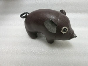Sehr niedlicher Coach braun Lederschwein Plüsch Briefbeschwerer Bookstop 6 Zoll lang - Bild 1 von 10