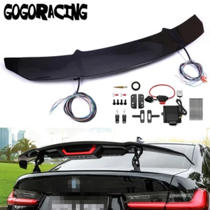 Alerón trasero universal automático ajustable negro brillante con luz - Imagen 1 de 12