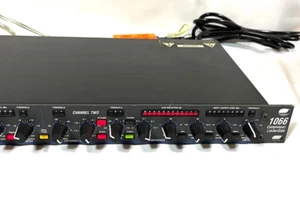 DBX 1066 Professional Rack Mount Audio Compressor Free Shipping From Japan - Picture 1 of 7