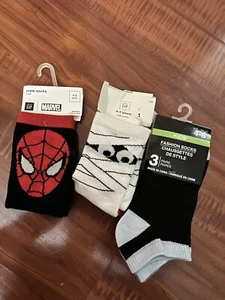 NEW GAP Toddler Spiderman & Mummy Socks Sz 4-5 YRS w/ Free 3 socks (non Branded) - Picture 1 of 2