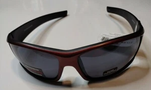 PUGS Sunglasses Cranberry Red Frame / Decentered Lens  UV400 - NWT style 1001 - Picture 1 of 4