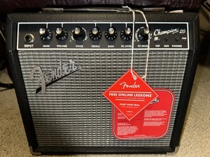 Amplificador de guitarra eléctrica Fender Champion 20 20 20 vatios - negro - Imagen 1 de 12