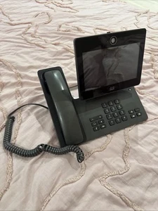 Cisco DX650 IP Phone CP-DX650-K9 VoIP SIP Phone W/ Stand & Handset - Picture 1 of 4