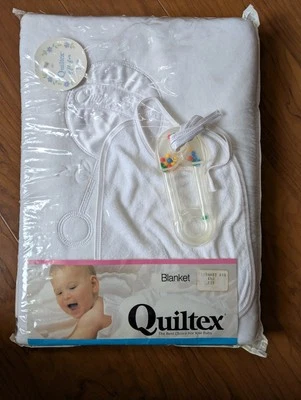 Quiltex Vintage White Baby Blanket  Satin Binding NOS bib & rattle toy unisex - Image 1 of 4