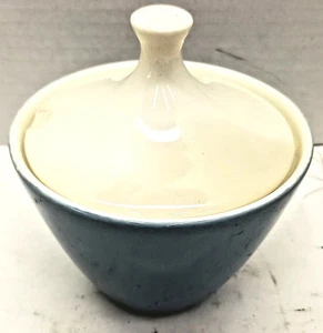 Vintage MCM Homer Laughlin Sugar Bowl w/ Lid 4.5" Blue White Ceramic - Picture 1 of 6