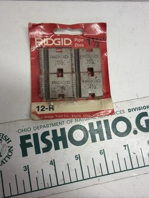 RIDGID 1 1/2" PIPE THREADER DIES 12-R - Image 1 of 2