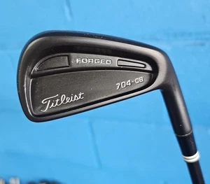 TITLEIST 704.CB 19° 2 FERRO CUSTOM NITRURO NERO SERIE CUSTOM BIANCO PERLA KBS - Foto 1 di 6