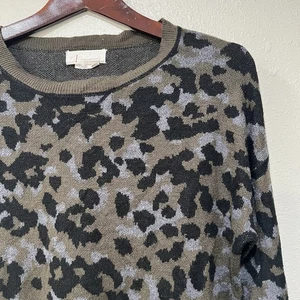 Anthropologie Ethan Rundhalsausschnitt Leopardenmuster Pullover grün grau schwarz Medium gebraucht, in einwandfreiem Zustand - Bild 1 von 6