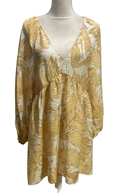 H&M 女式连衣裙米色奶油色 S V 领波西米亚时尚气球袖膝上 — 第 1/4 张图片