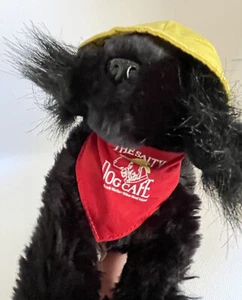 Curto Toy Plüsch Jake The Salty Dog Cafe schwarzer Hund gelber Hut rotes Bandana - Bild 1 von 3