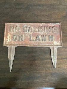 Vintage cast iron lawn sign "No Walking On Grass - Picture 1 of 4