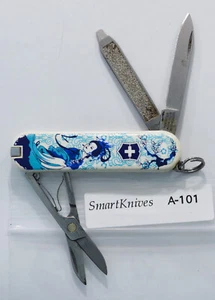 Victorinox Classic SD Swiss Army knife- 2013 Blue Mist. Used, very good #A101 - Picture 1 of 5