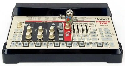 Roland MC-09 Phrase Lab DSP Synth Looper TB-303 Sounds + Top Zustand + Garantie - Bild 1 von 4