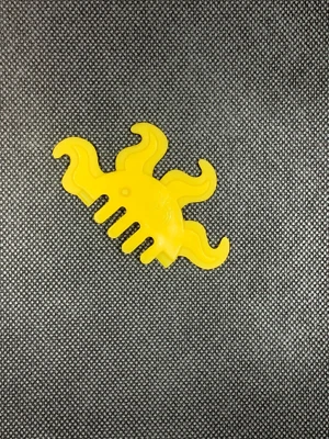 My Little Pony Replacement Piece Comb 2011 Hasbro Mc Donalds Happy Meal Toy - Image 1 of 4