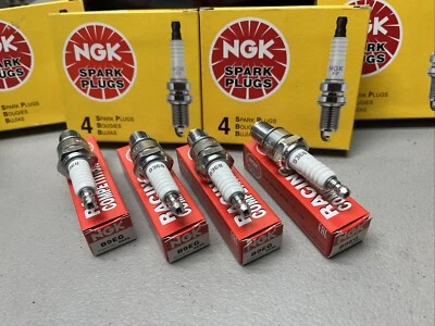 4 NEW NGK B9EG RACING SPARK PLUGS YAMAHA YZ100 YZ 100 YZ125 125 YZ250 250 IT 200 - Image 1 of 3