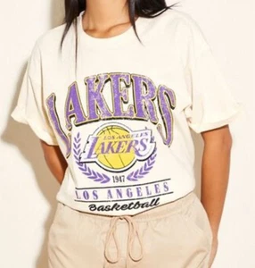 Los Angeles Lakers Retro Ultra Game Women’s T Shirt Size MEDIUM - Picture 1 of 6