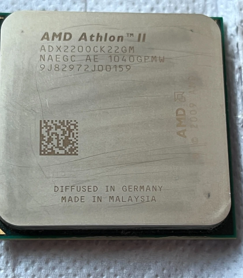 Processeur AMD ATHLON II (ADX2200CK22GM) DUAL CORE 2.8GHZ SOCKET AM3 - Photo 1/2