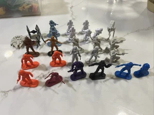 Hasbro Star Wars Command Army Men Jedi Troopers Mini Figure Lot of 27 - Bild 1 von 6