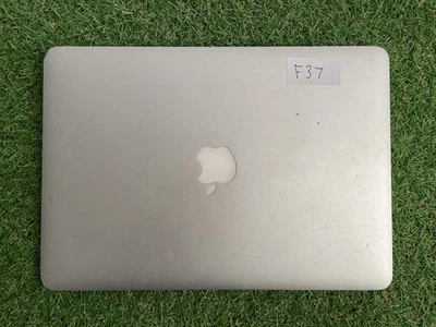 Apple MacBook Air A1466 Laptop UNTESTED SOLD AS PARTS (F37) - Image 1 of 4