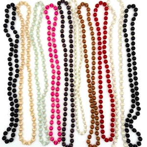 Lote de collar vintage de cuentas de hilo de seda variedad de colores ropa de trabajo apilable joyería - Imagen 1 de 5