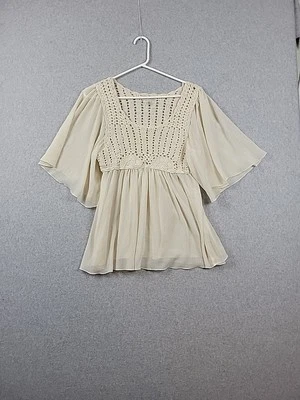 Dressbarn Beige Crocheted Sheer 3/4 Sleeve Flowy Boho Tunic Women's Medium - Image 1 of 4