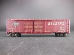 HO SCALE WEATHRED RDG 109300 READING DOUBLE DOOR 50' BOX CAR - Picture 1 of 4