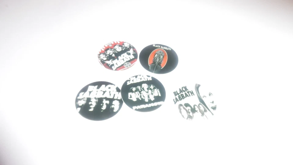 Imágenes precortadas de una pulgada BLACK SABBATH envío gratuito  Foto 1 de 1