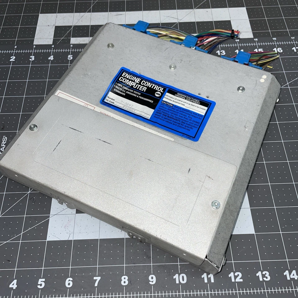 1995 Buick Pontiac Oldsmobile 3.8L Engine Computer Control Module ECM ECU - Imagem 1 de 4