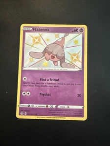 Pokemon Destino Lucente - HATENNA BABY SHINY VAULT SV054/SV122 - NM - Foto 1 di 2