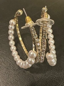 Double Hoop Beautiful Earrings - Picture 1 of 7