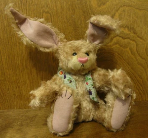 DEB CANHAM ARTIST DESIGNS Bigger Bears, FLOPPY RABBIT, NEU aus dem Einzelhandelsgeschäft - Bild 1 von 2