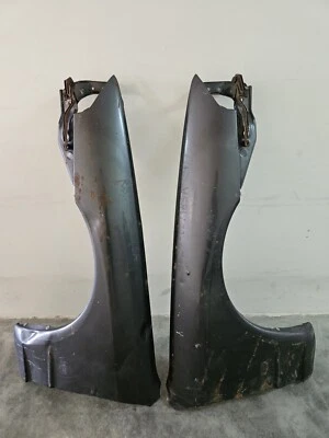 Para-lamas dianteiros OEM Nissan Skyline R32 GTST GTR JDM (usado) - Imagem 1 de 4