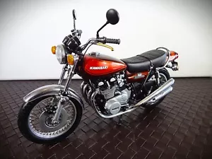 KAWASAKI Z1 900 Candy Brown 1972 1/12 Scale. - Picture 1 of 7
