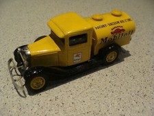 HOBBYCAR - FORD 1932 - ELIGOR - 1/43 - Mobiloil - Tanks - France - (E)