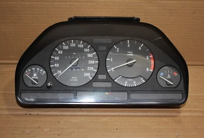 GENUINO BMW E34 524 TD M21 DIÉSEL CUADRO DE INSTRUMENTOS MOTÓMETRO AUTOMÁTICO UE OEM Foto 1 de 4
