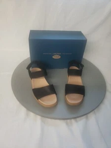 NIB DR SCHOLLS Mens Island Life Black Sandles Shoes 6 M - Picture 1 of 15