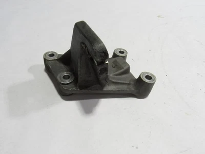 11 12 Fisker Karma 2012 soporte de montaje del motor derecho @2 Foto 1 de 4