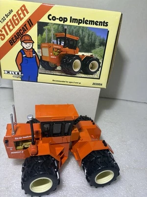 Ertl Steiger Bearcat II Tractor, Co-op Implements, Articulated, Diecast 1/32 - Image 1 of 4
